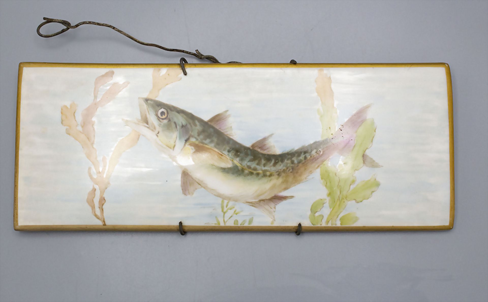 Porzellanplatte/-bild mit einer Forelle / A porcelain wall picture with a trout, Tressemann & ...