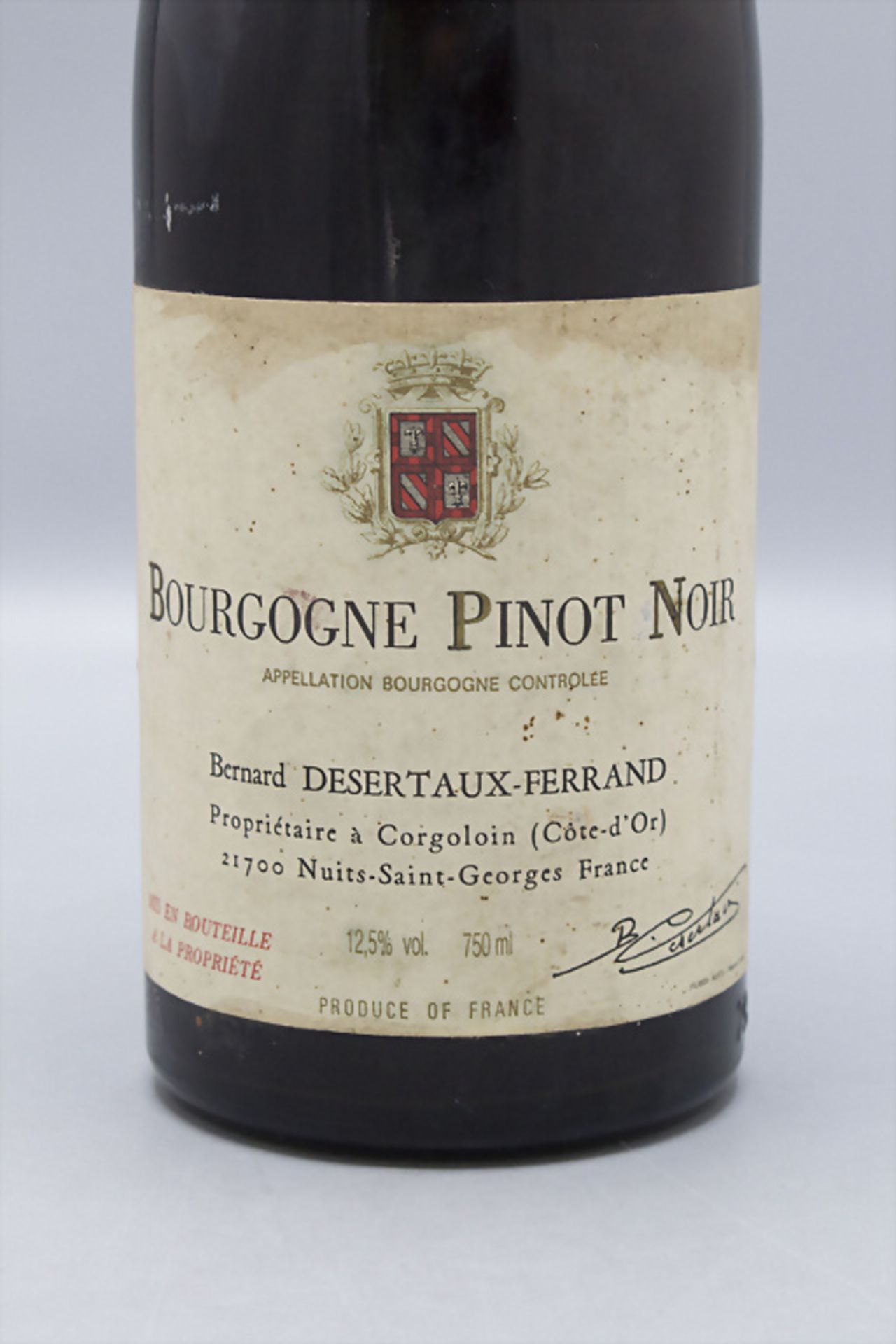 Flasche Wein / A bottle of wine 'Bourgogne Pinot Noir', 1989