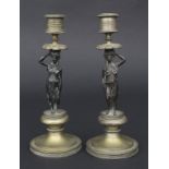 Paar figürliche Bronzeleuchter / A pair of figural candlesticks, Frankreich, 19. Jh.