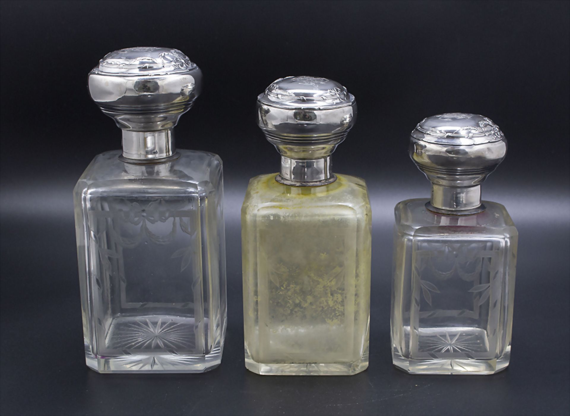 3 Likörkaraffen mit Silbermontur / 3 liqueur bottles with silver mount, V. Boivin, Paris, um 1880