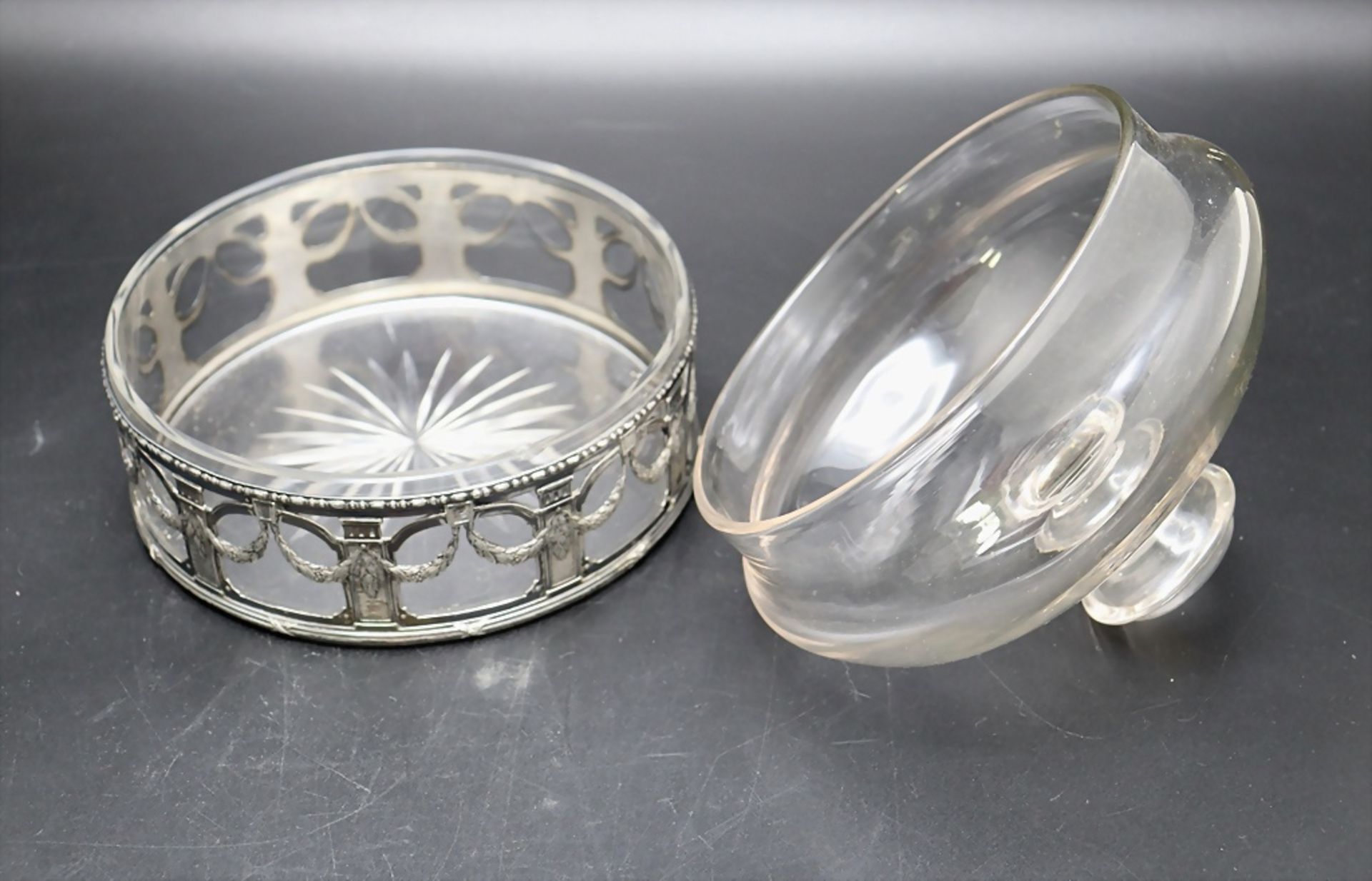Glasglocke / Glasdose mit Montur / A glass bowl with plated mount, Minerva, Frankreich, Ende ... - Bild 3 aus 4