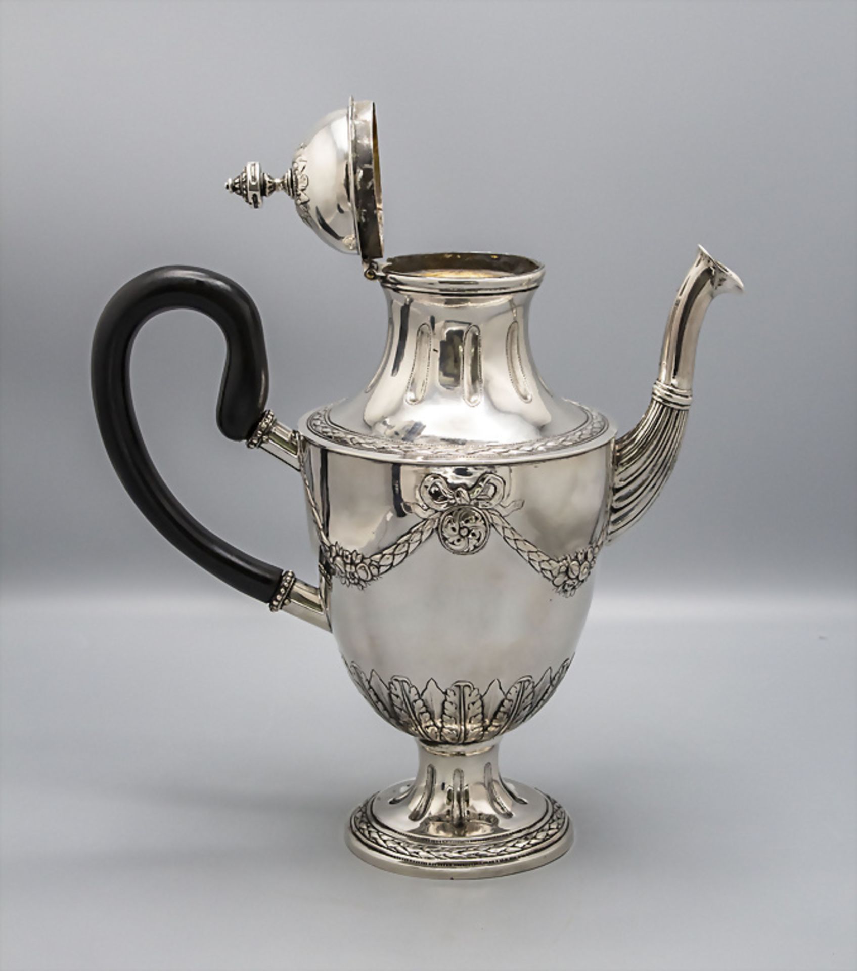 Klassizismus Teekanne / A Classicism silver tea pot, Johann Christian Neuss, Augsburg, 1785 - Bild 3 aus 6