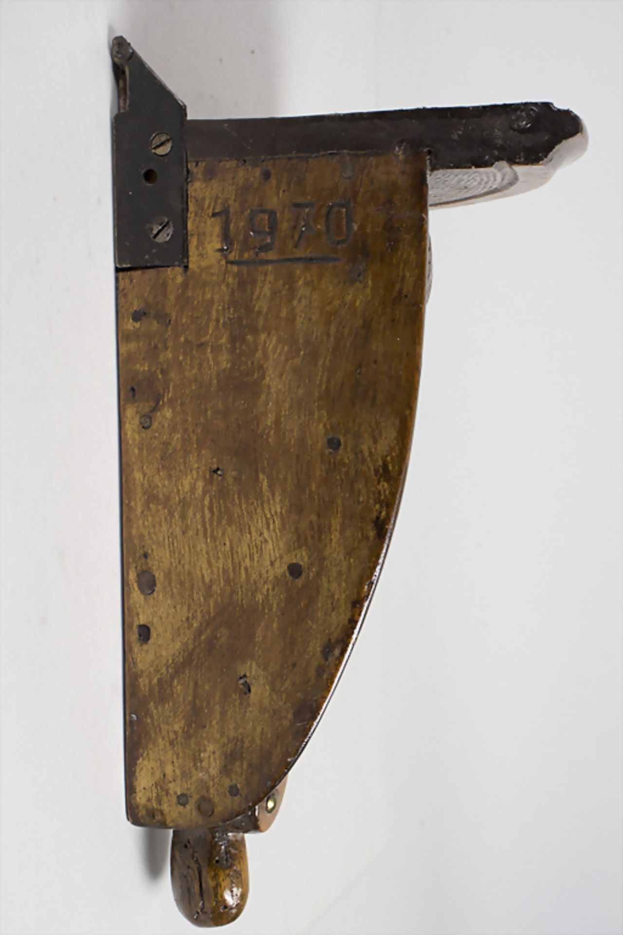 Eckkonsole mit Frauenkopf / A wooden console with the head of a young woman, 1970 - Bild 5 aus 5