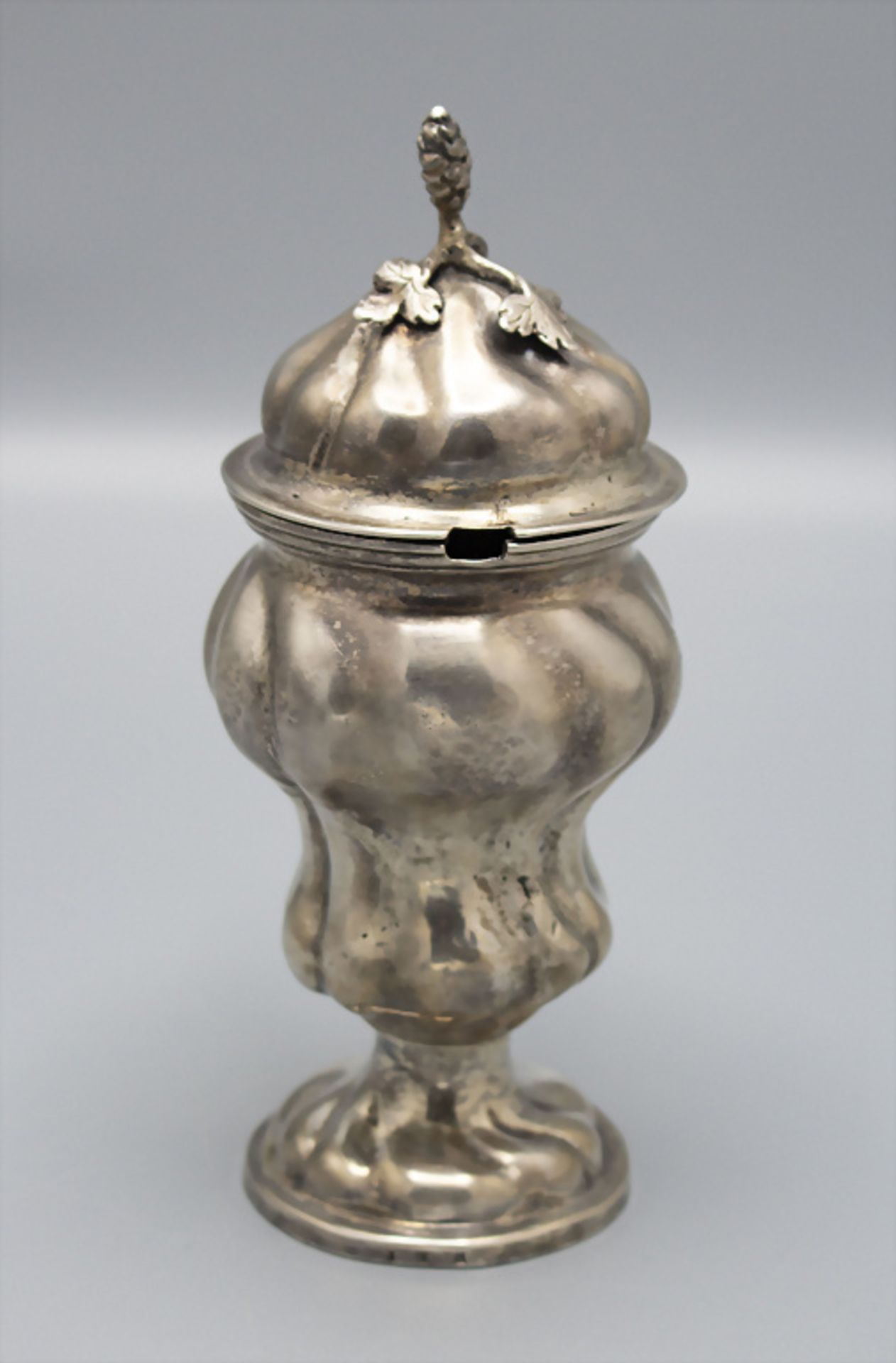Senftopf / Moutardier en argent massif / A silver mustard pot, Johann Jacob Adam, Augsburg, ... - Image 3 of 7