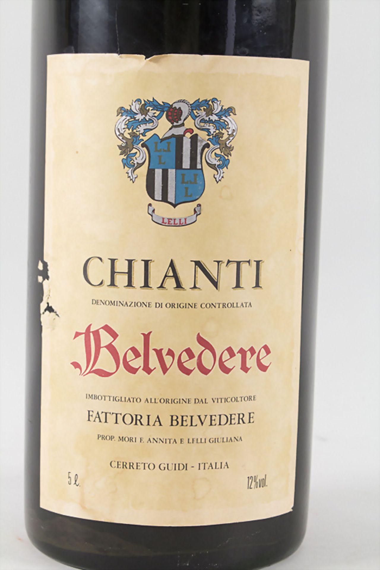 Flasche / A bottle of Chianti Belvedere Imbottigliato All'Origine Dal Viticoltore