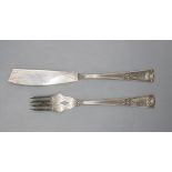 Jugendstil Fischgabel und Fischmesser Modell Nr. 44 / An Art Nouveau fish fork and knife, WMF, ...