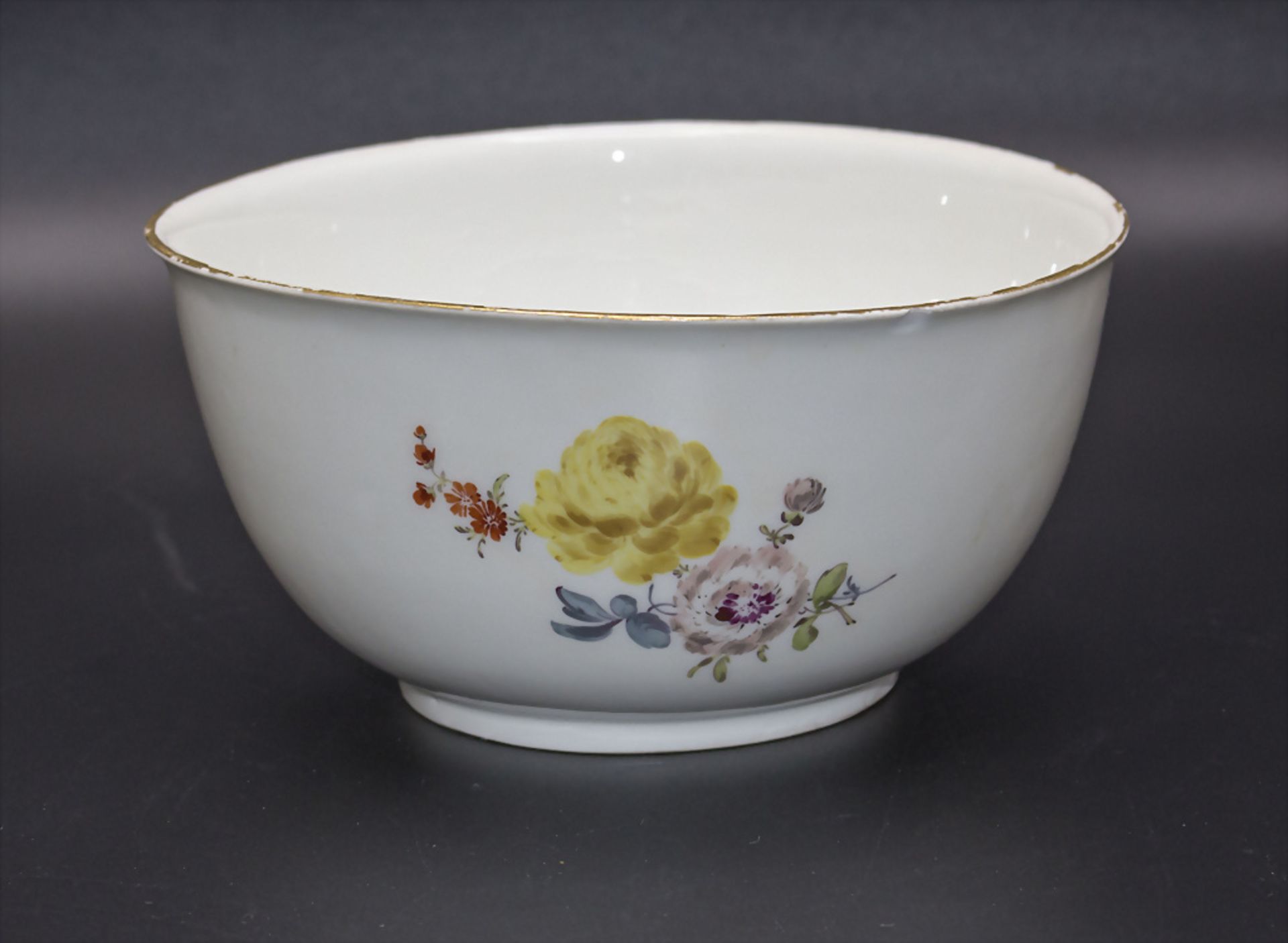 Schale / Kumme mit feiner Blumenmalerei / A bowl with fine flower painting, Meissen, ... - Bild 2 aus 5