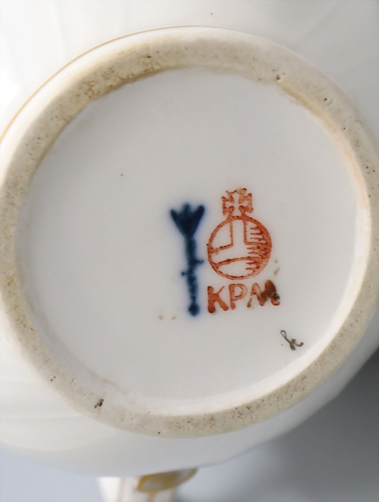 Kleine Kanne mit Milchkanne / A small pot with milk jug with flowers and butterflies, KPM ... - Image 5 of 5