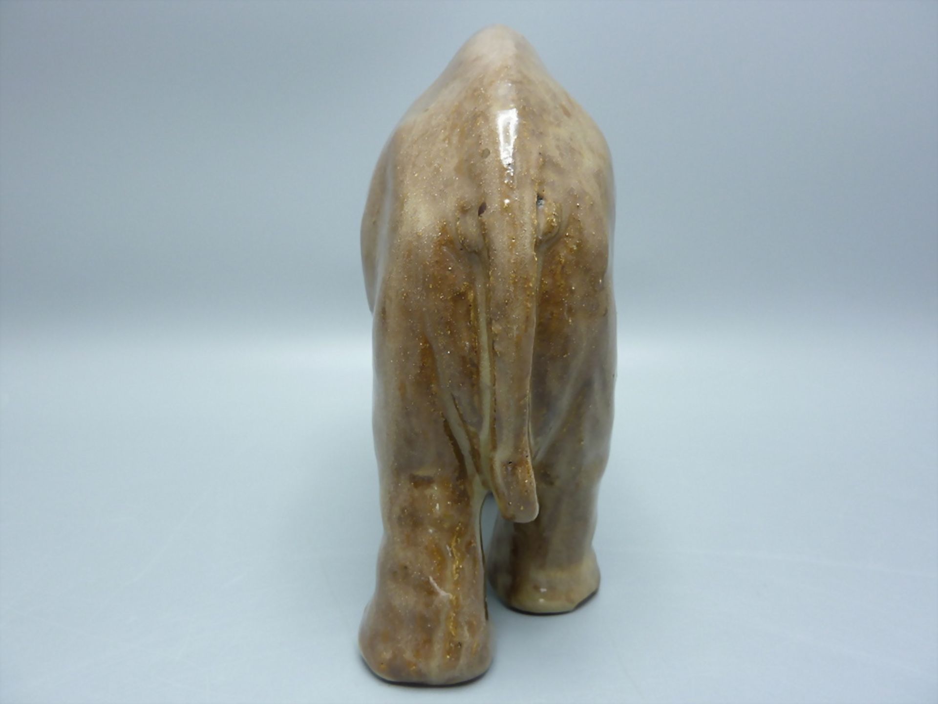 Keramik Figur 'Elefant' / A ceramic figure 'Elephant', deutsch, um 1920 - Image 4 of 6