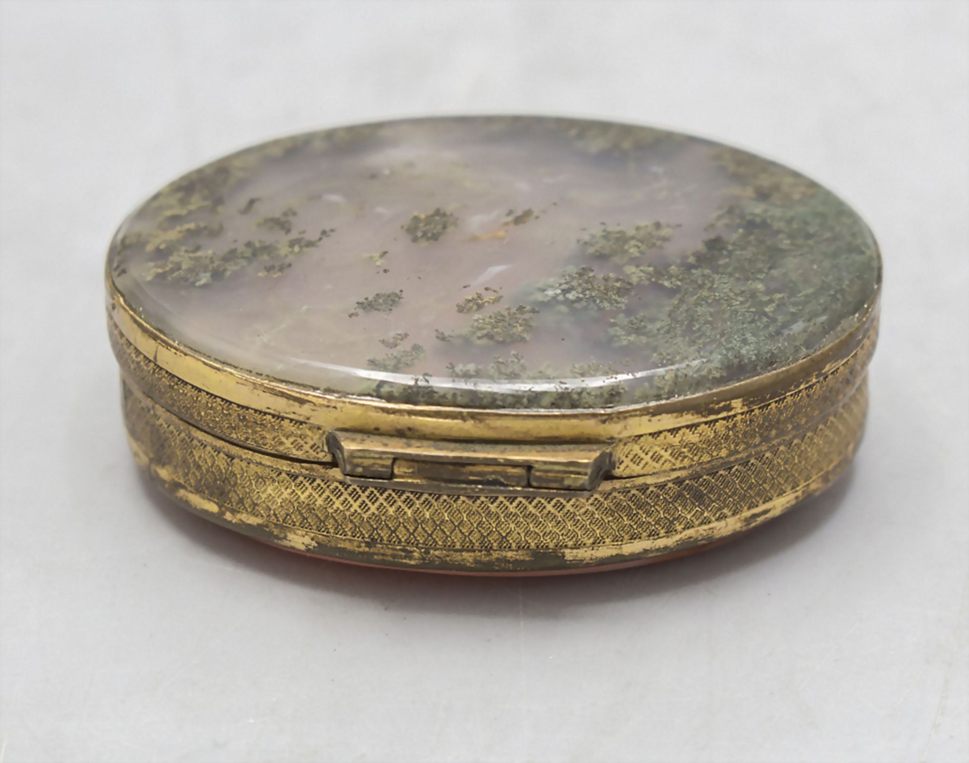 Ovale Achat Deckeldose / Tabatiere / An oval agate snuffbox, Frankreich, Ende 19. Jh. - Bild 3 aus 5