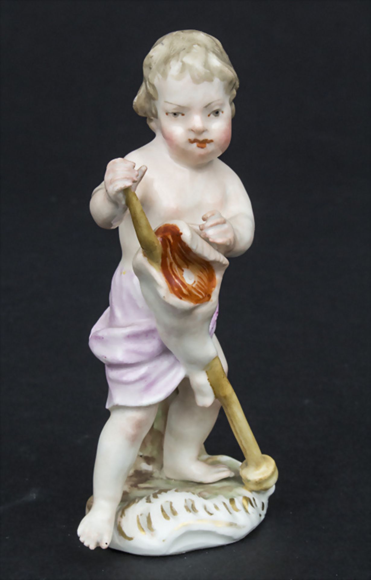 Frühe Figur eines Puttos mit einem Fleischspieß / An early figure of a cherub holding a meat ... - Bild 2 aus 6