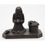 Bronze Skulptur eines betenden Mönchs / A bronze sculpture a praying monk, 19. Jh.