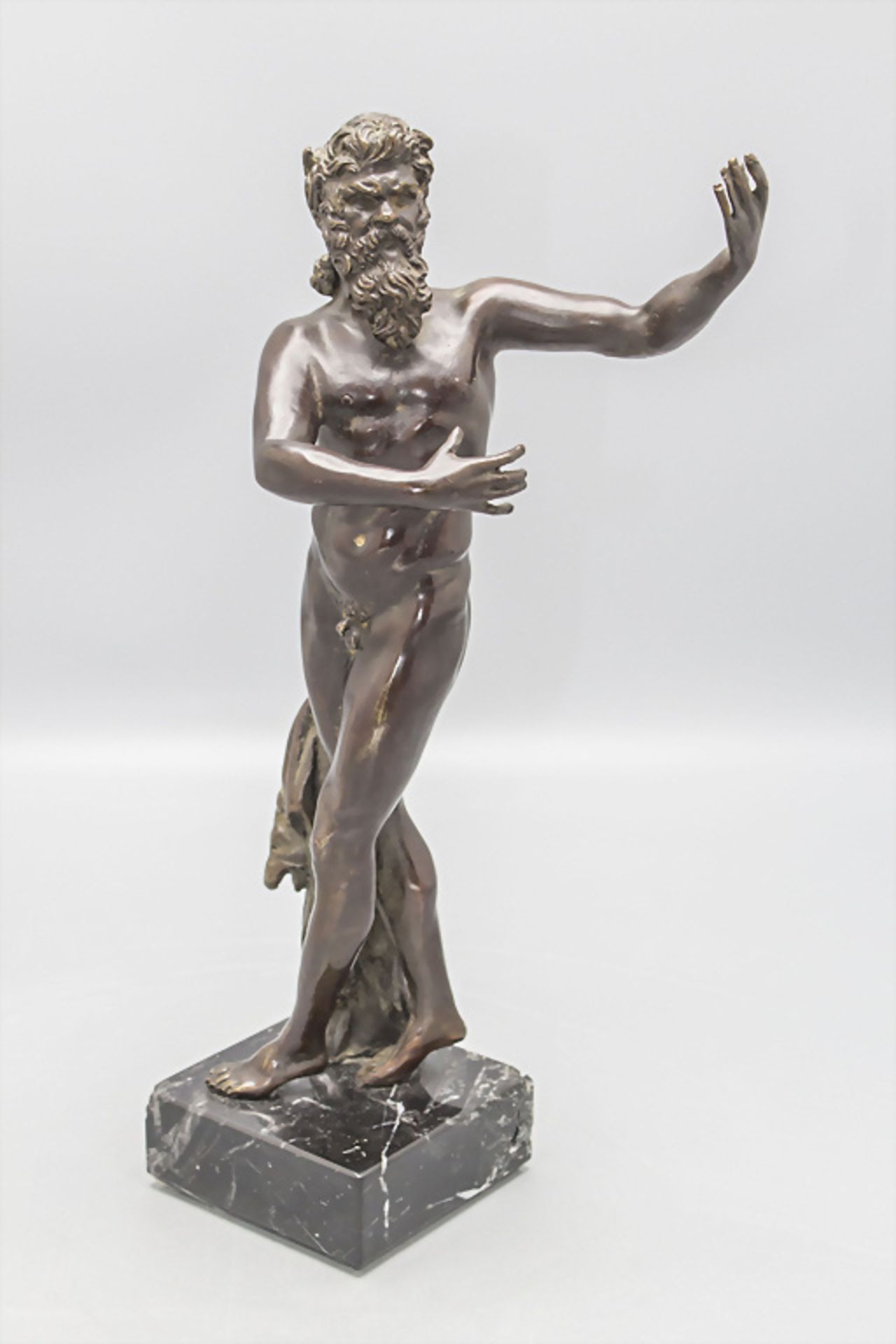 Bronze Skulptur 'Tanzender Faun' / A bronze sculpture of a 'Dancing Faun', Museumreplik der ...