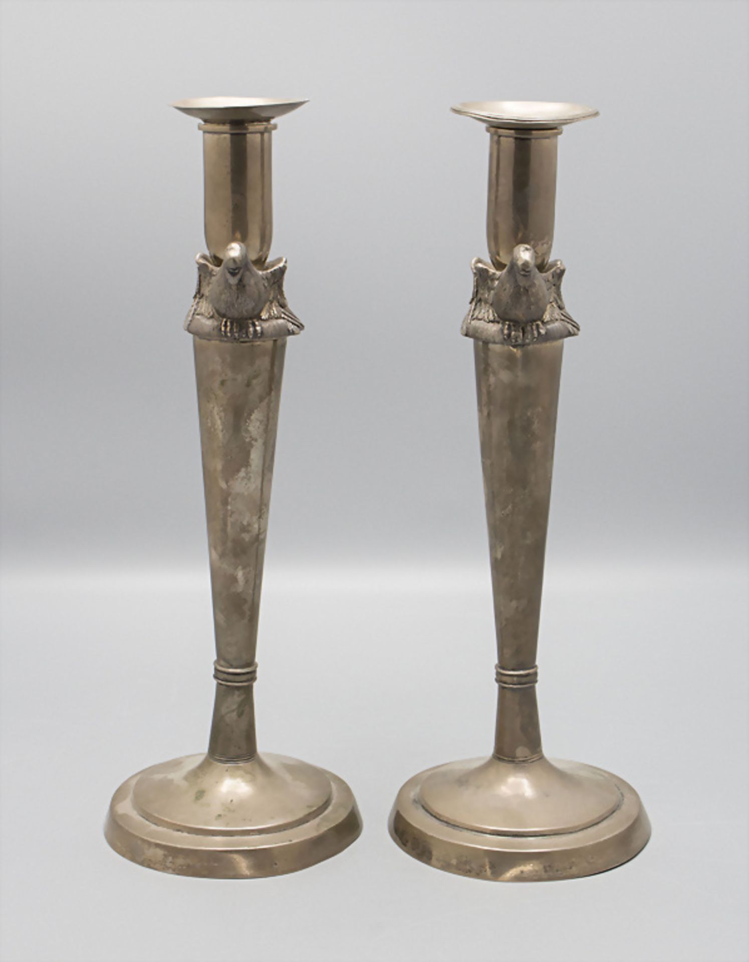 Paar Empire Kerzenleuchter / A pair of silver candlesticks, Siegmund Christeiner, Augsburg, um 1816 - Image 2 of 5