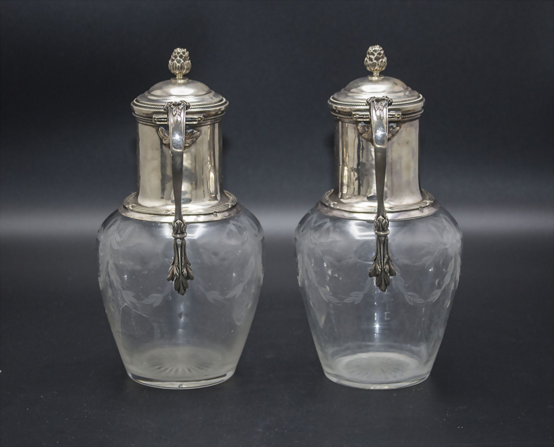 Paar Karaffen / A pair of decanters with silver mounts, Paris, um 1900 - Image 4 of 6