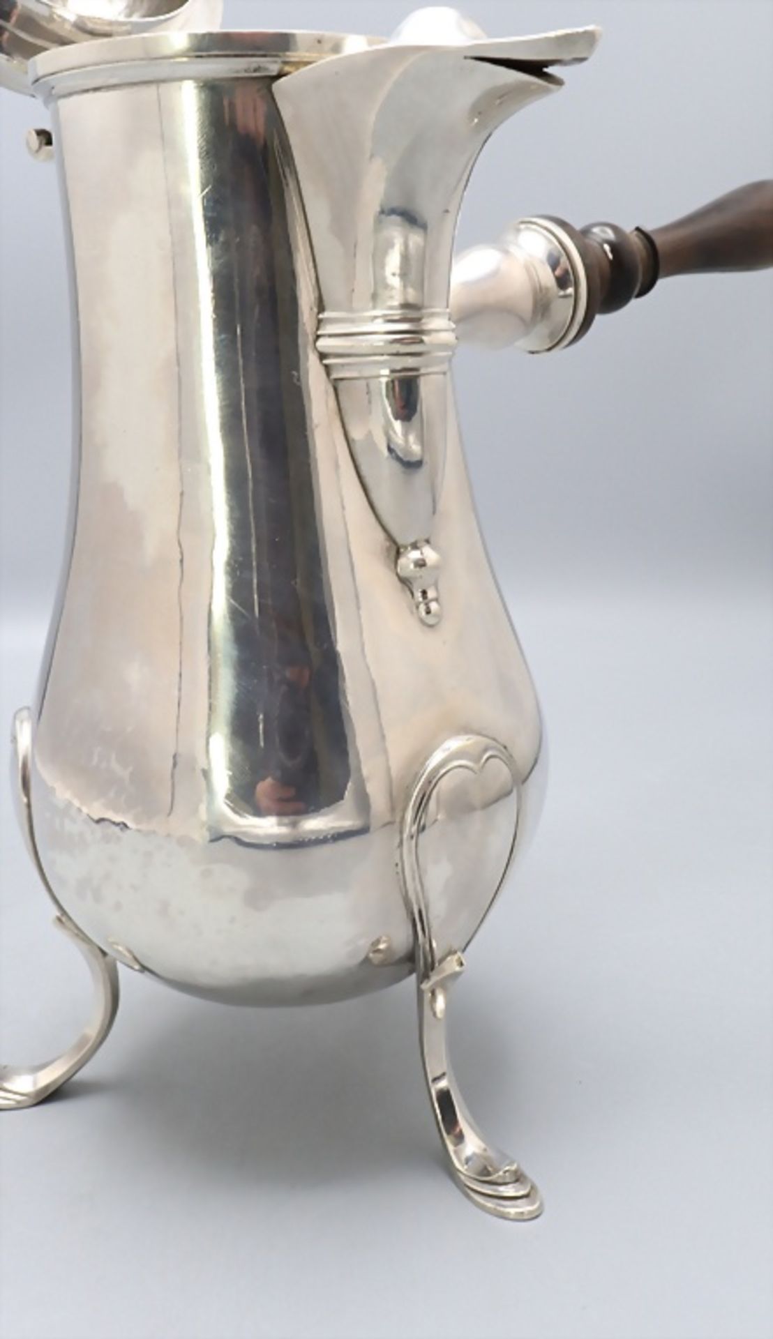 Kaffeekanne / A coffee pot / Verseuse, Francois de Pape, Gent/Gand, um 1750 - Bild 8 aus 9