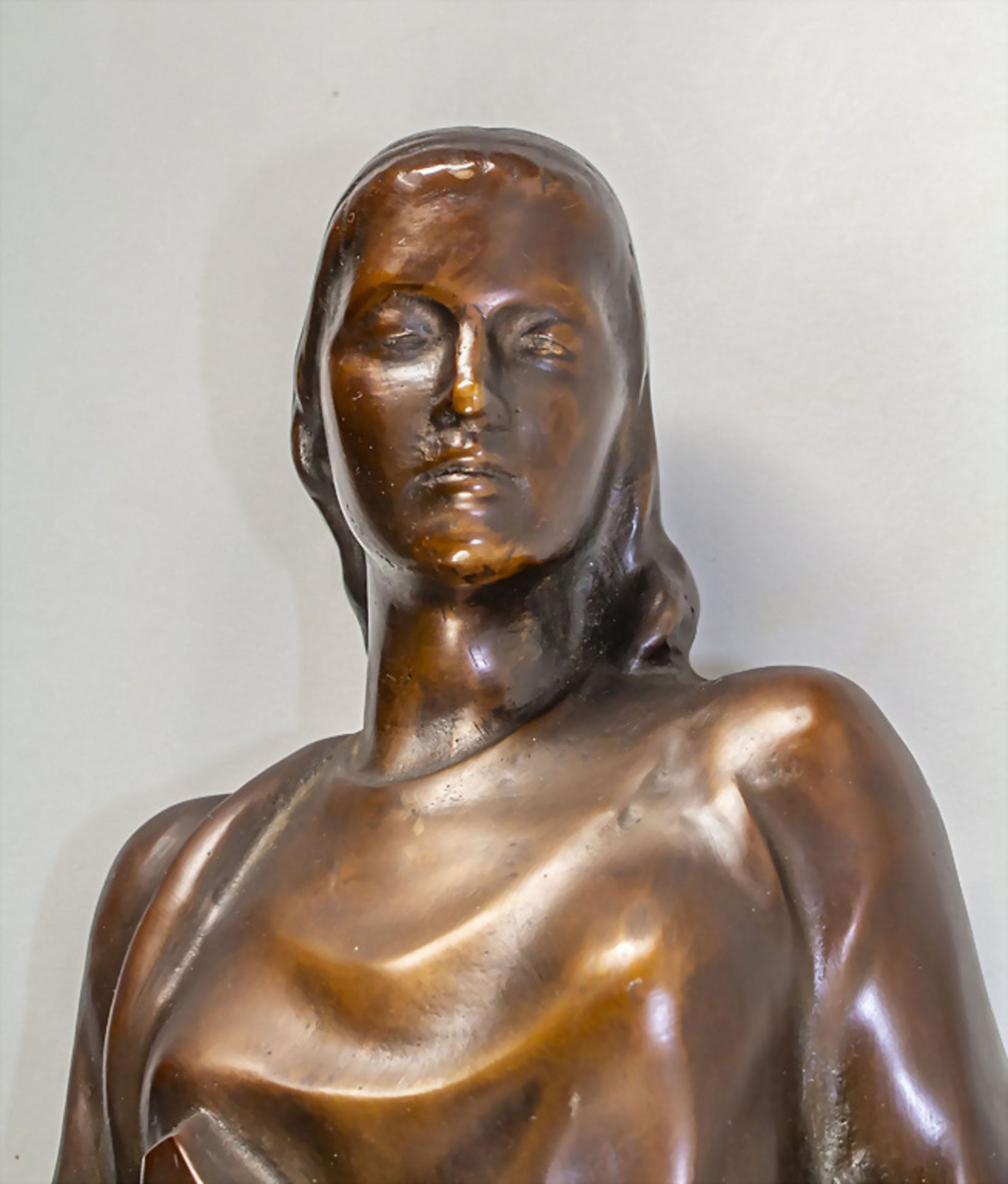Bronze Wandapplik 'Heilige Barbara mit Kupferbergwerk' / A bronze wall applique 'Saint Barbara ... - Bild 4 aus 4