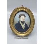 Miniatur Porträt eines jungen Mannes mit einem Ohrring / A miniature portrait of a young man ...