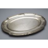 Ovale Platte / A large silver tray, Hènin & Cie., Paris, um 1900