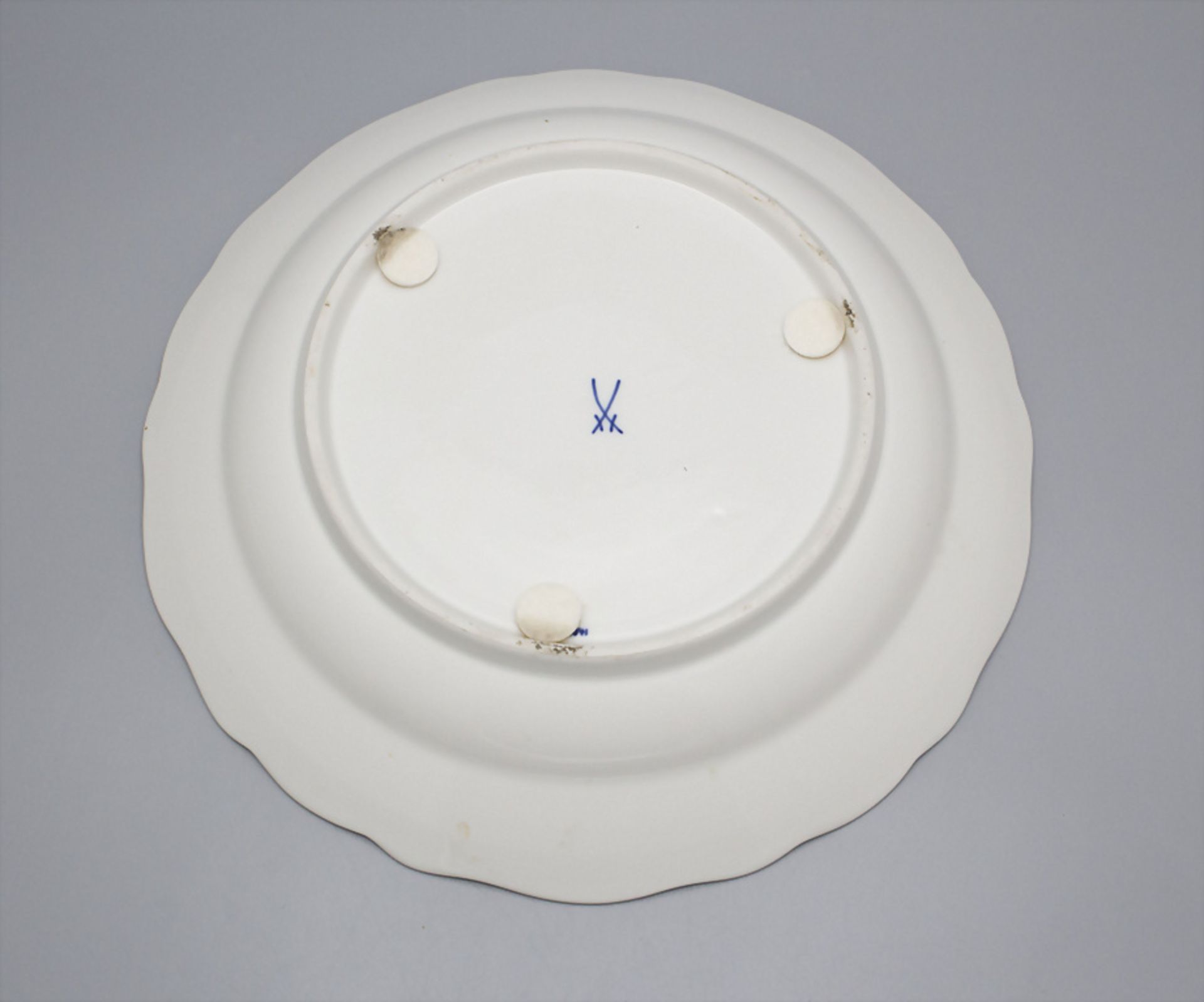 Teller Zwiebelmuster / A porcelaine plate with onion pattern, Meissen, 20. Jh. - Image 3 of 3