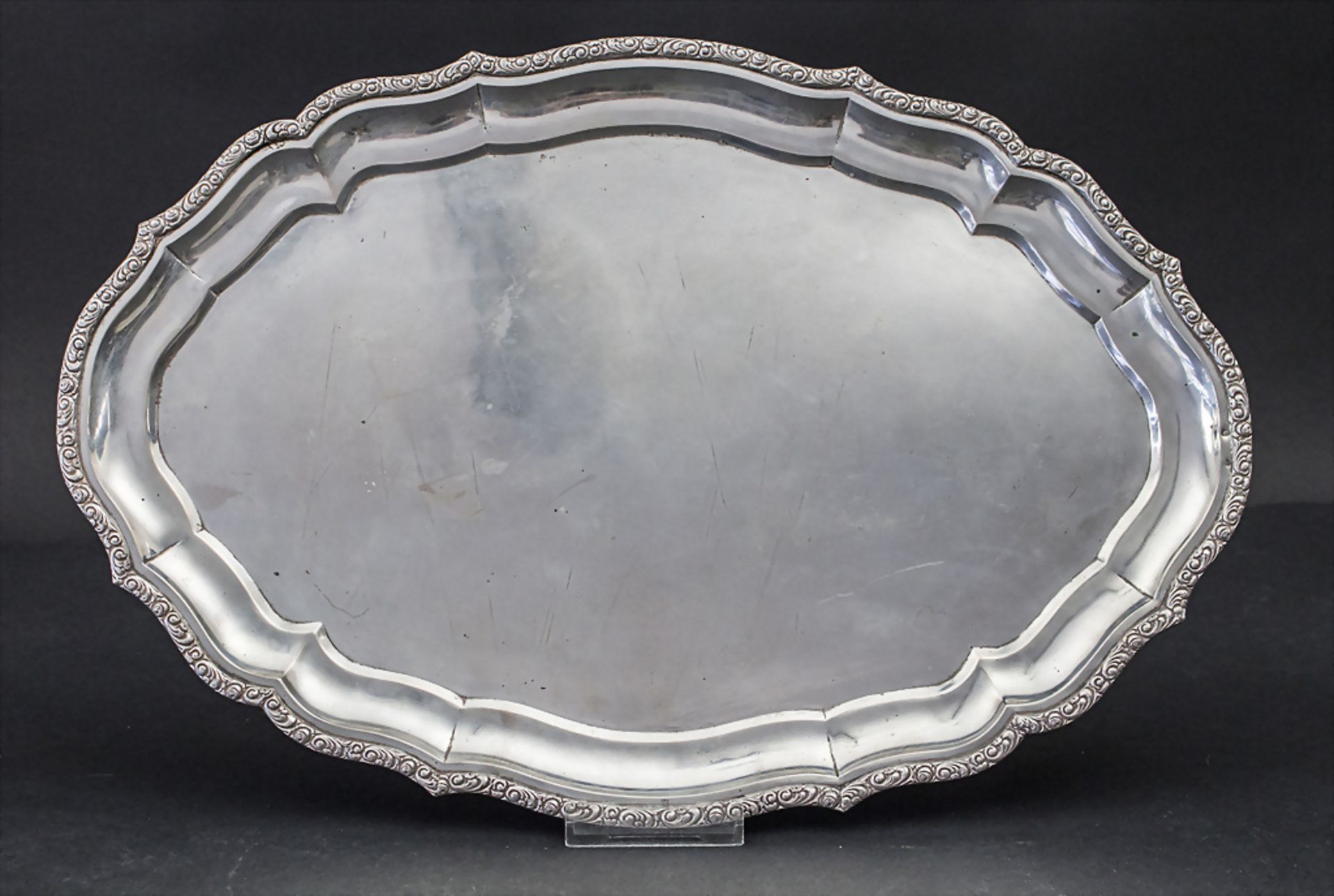 Silbertablett / A silver tray, Budapest, um 1900