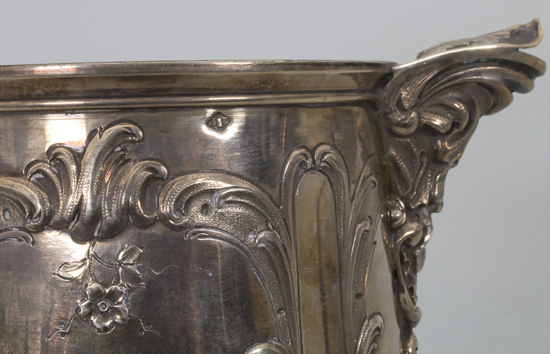 Chocolatière / Schokoladenkanne / A silver chocolate pot, Albert Deflon, Paris, 1907-20 - Image 8 of 9