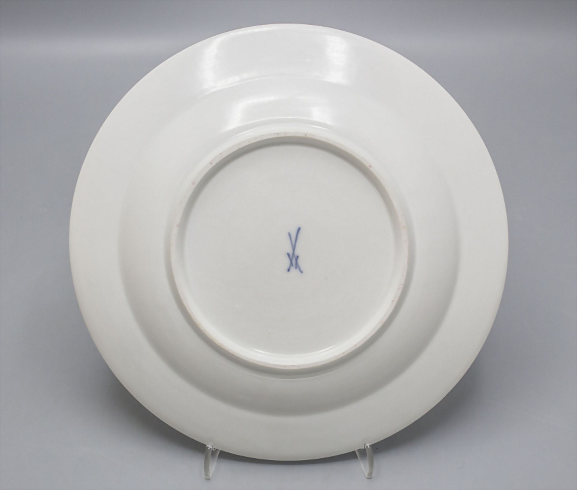 Teller mit Koreanischem Löwen / A plate with 'Corean Lion', Meissen, wohl 18. Jh. - Bild 3 aus 3