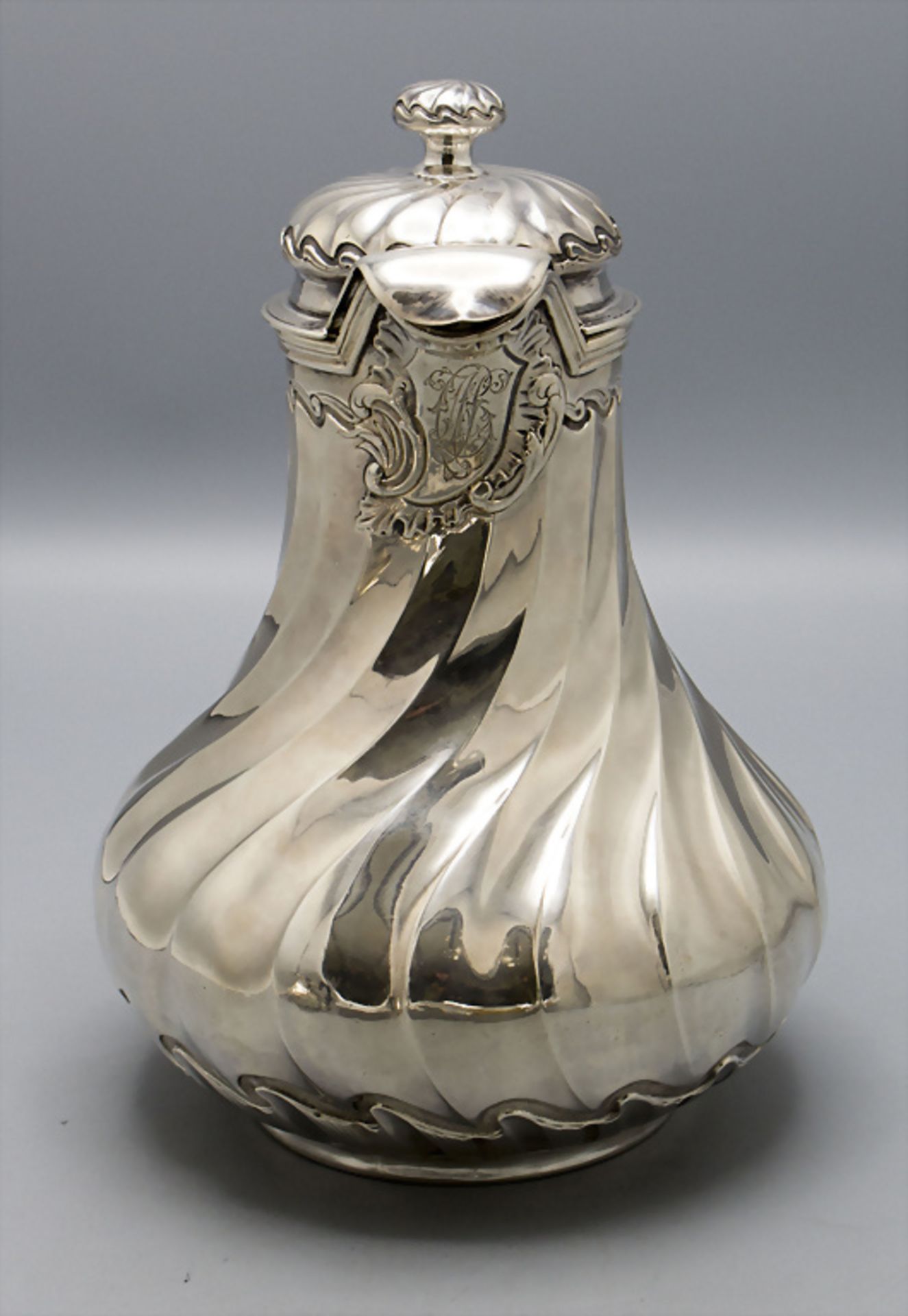 Teekanne und Sahnegießer / A silver tea pot and creamer, Merite, Paris, um 1900 - Image 3 of 13