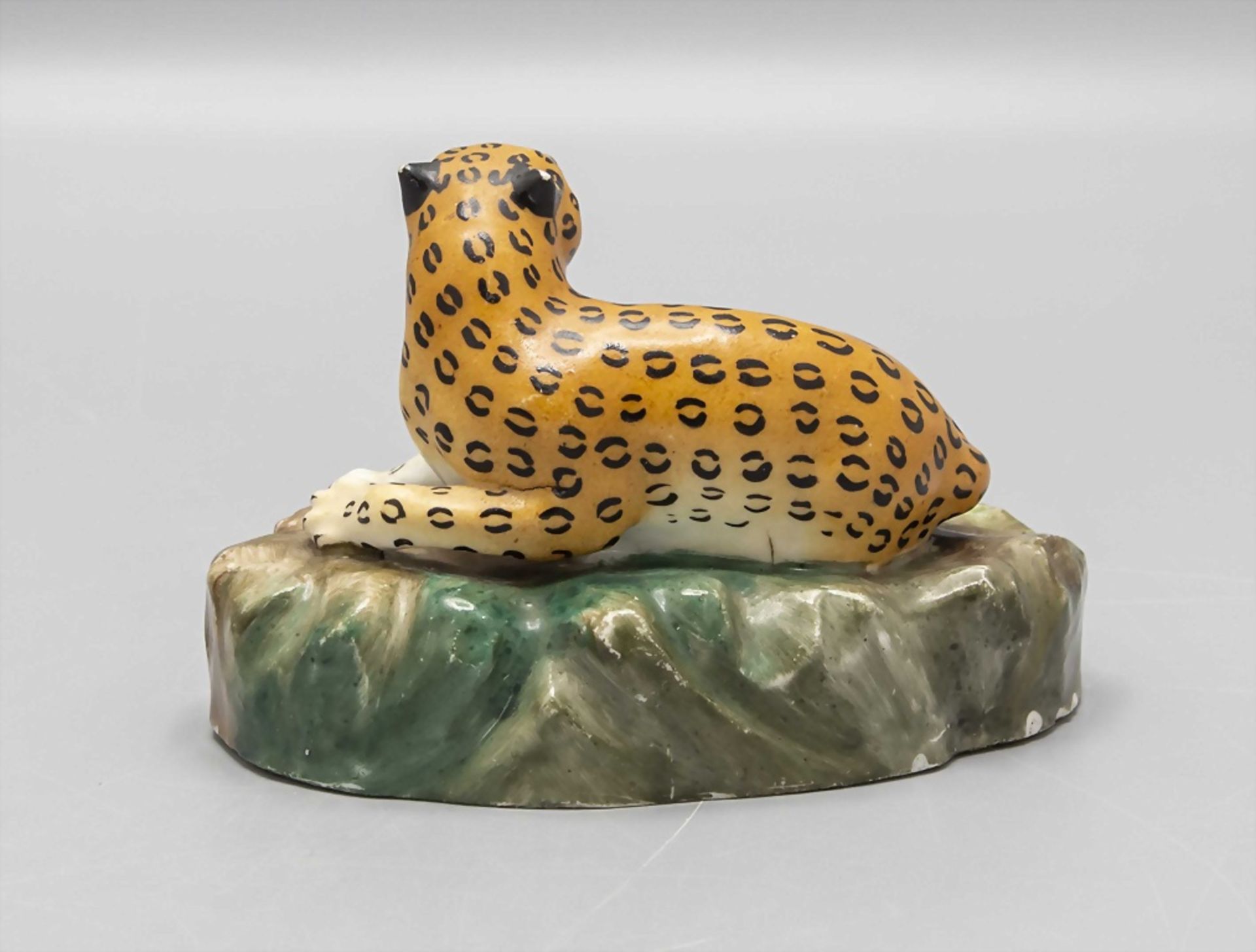 Liegender Leopard / A declining leopard, Jacob Petit, Paris, Anfang 19. Jh. - Bild 3 aus 6