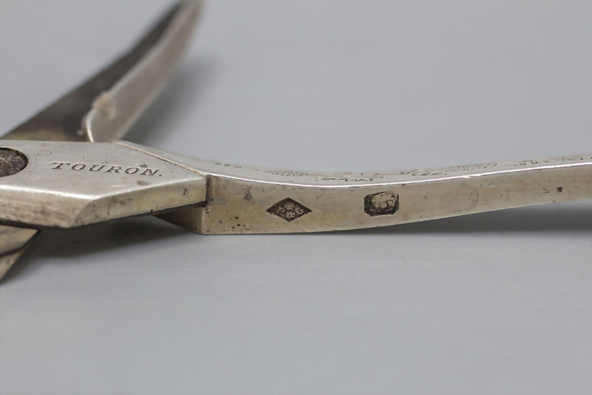 Traubenschere / Cisailles à raisin en argent / A silver grape shears/scissors, Paris, um 1890 - Bild 4 aus 4