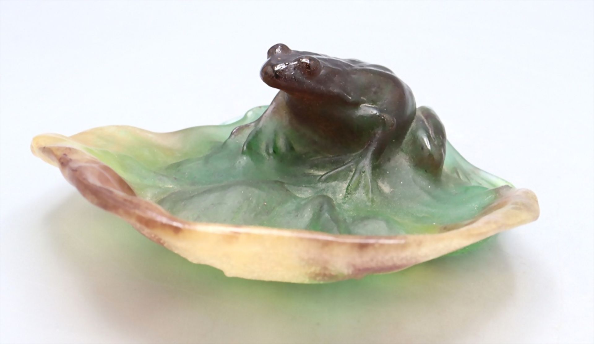 Schale mit Frosch / A bowl with a frog, Daum, um 1980