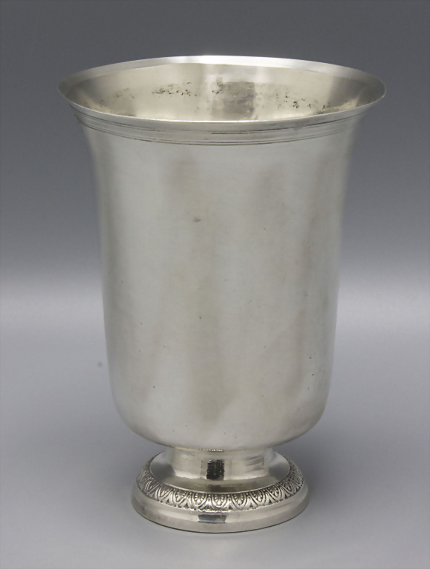 Glockenbecher / A bell shaped silver beaker, Beauvais, 1798-1809