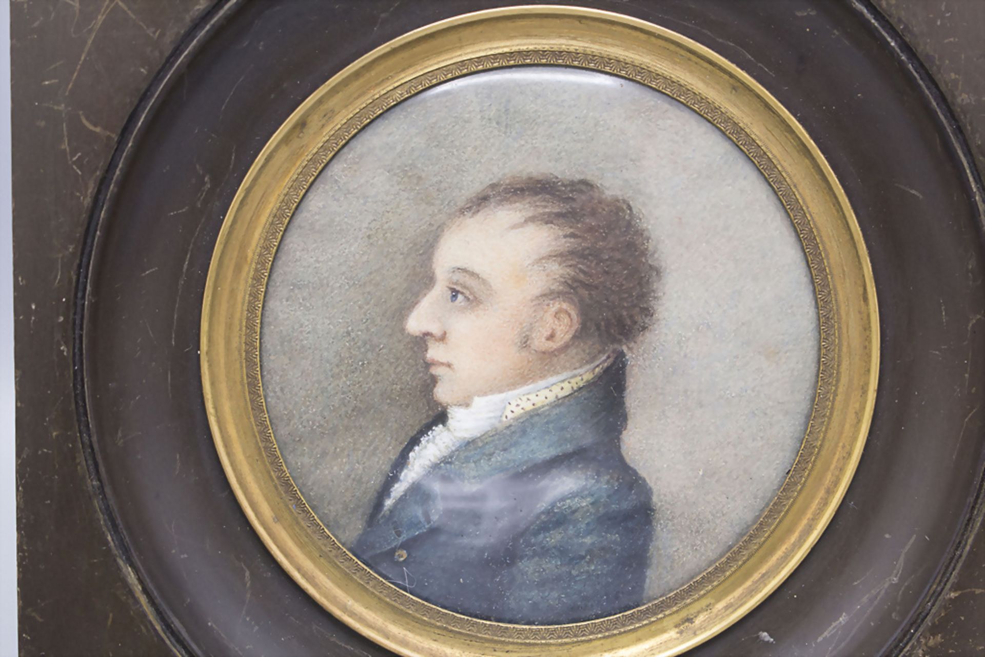 Miniatur Profilporträt eines Herrn / A miniature portrait of gentleman, Frankreich, um 1800