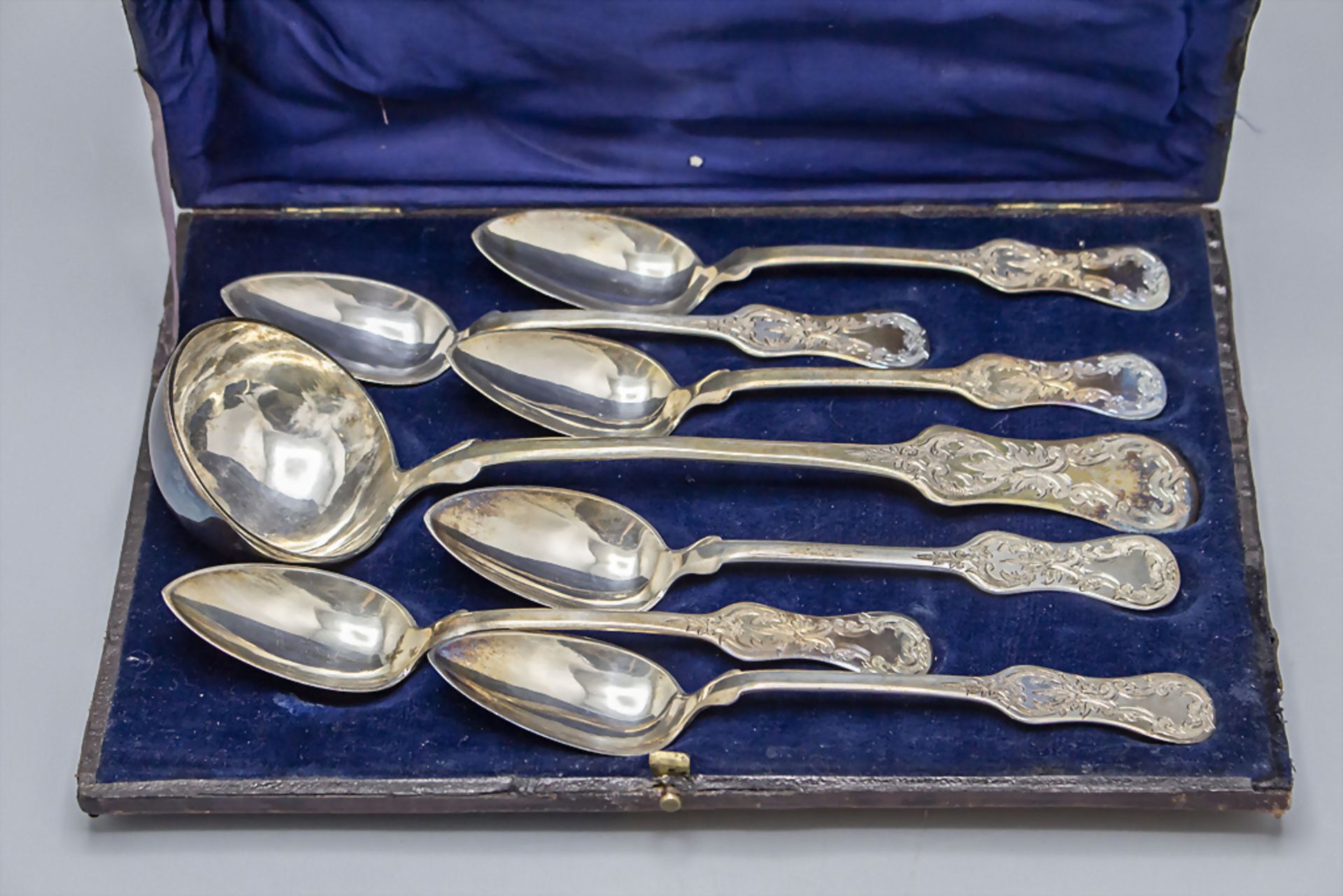 6 Löffel und eine Schöpfkelle / 6 silver spoons and a ladle, Wien, 1860