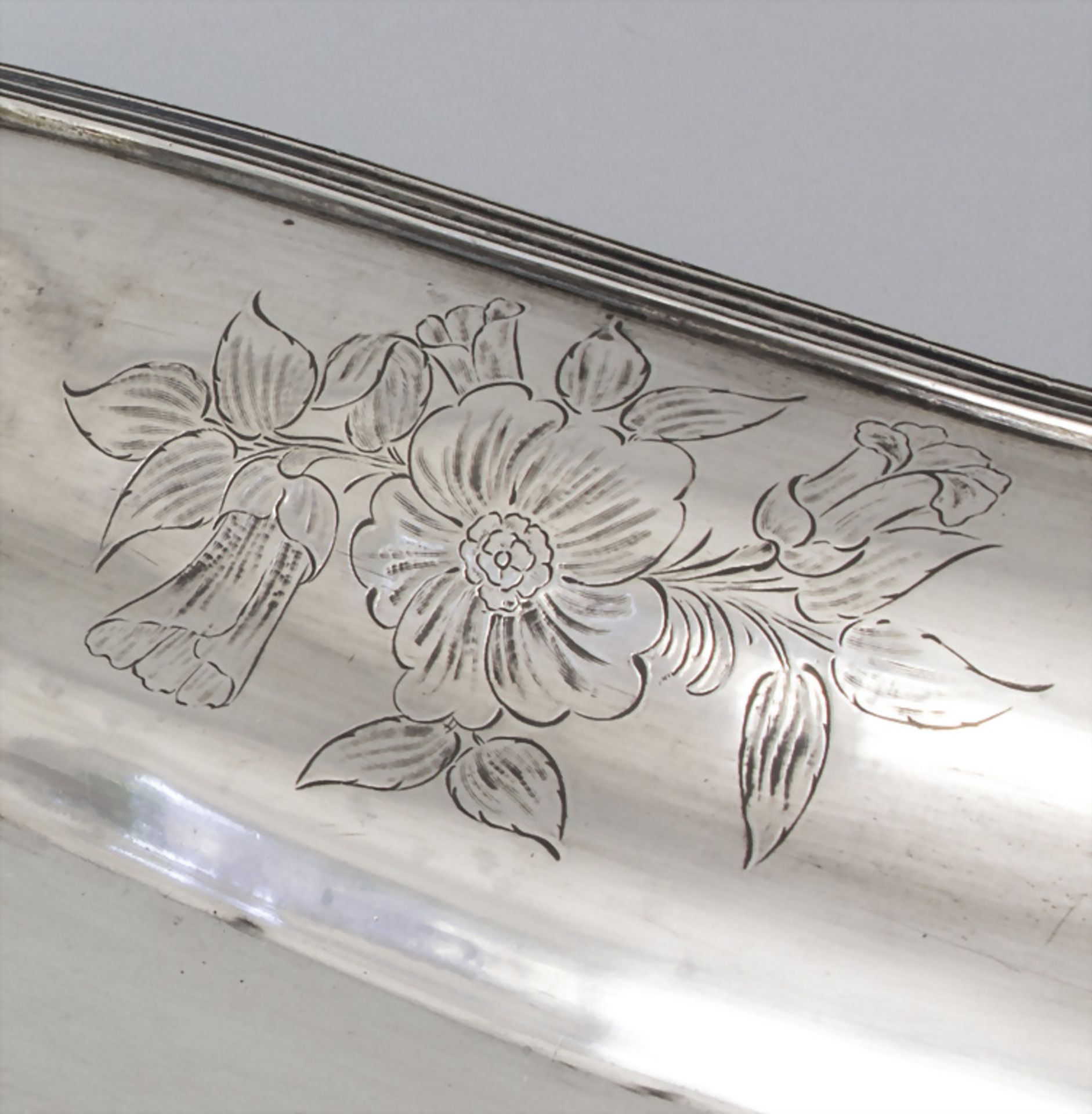 Großes Prunktablett / A large silver tray, Galtes, Barcelona, 19. Jh. - Bild 5 aus 9