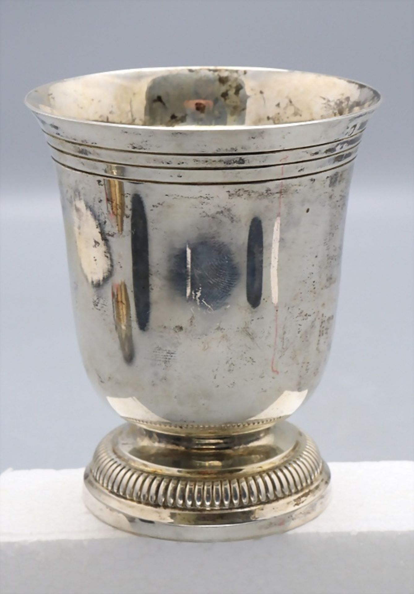 Glockenbecher / A silver bell shaped beaker, Saglier & Fres., Paris, nach 1897 - Bild 2 aus 7