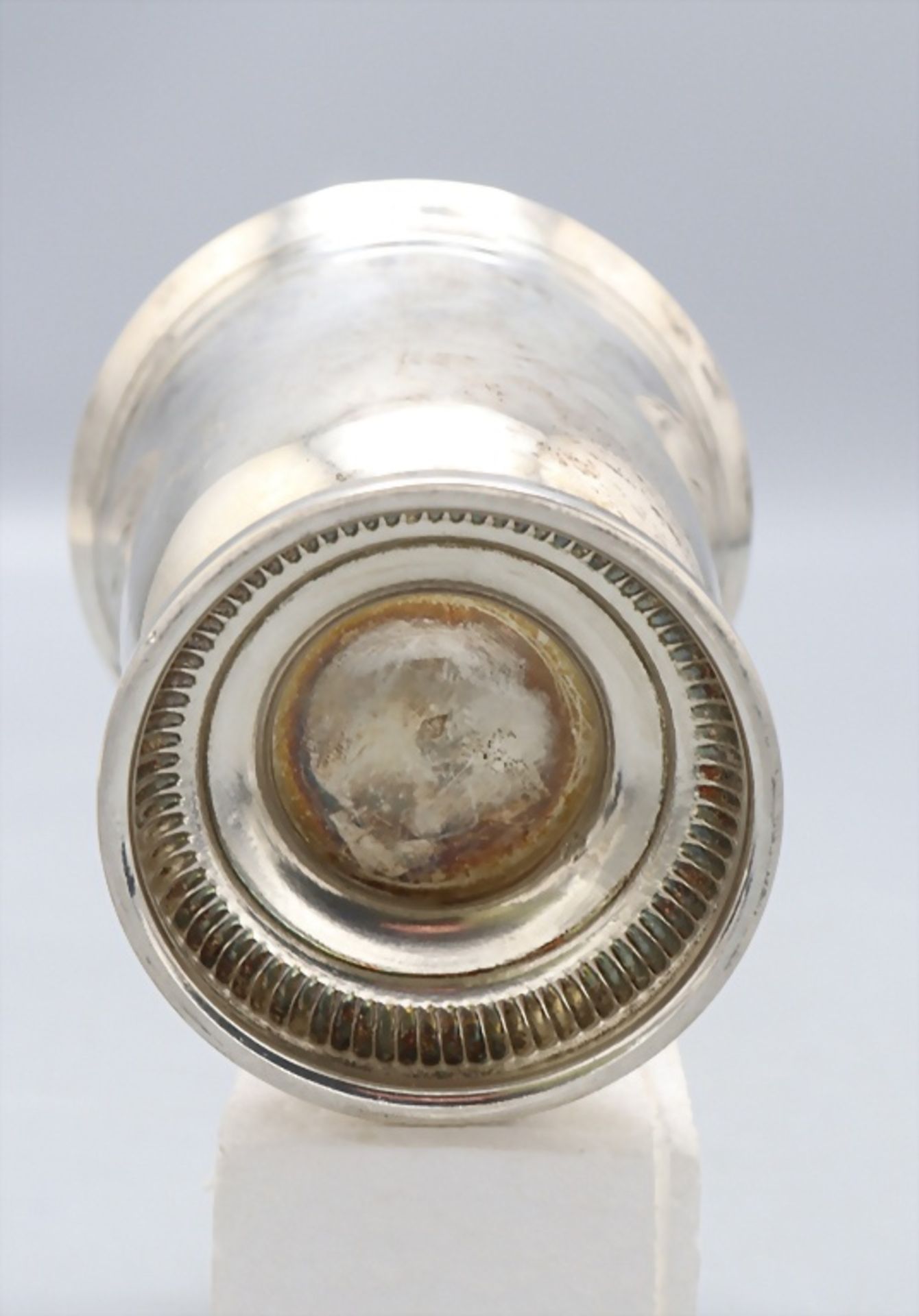 Glockenbecher / A silver bell shaped beaker, Saglier & Fres., Paris, nach 1897 - Bild 5 aus 7