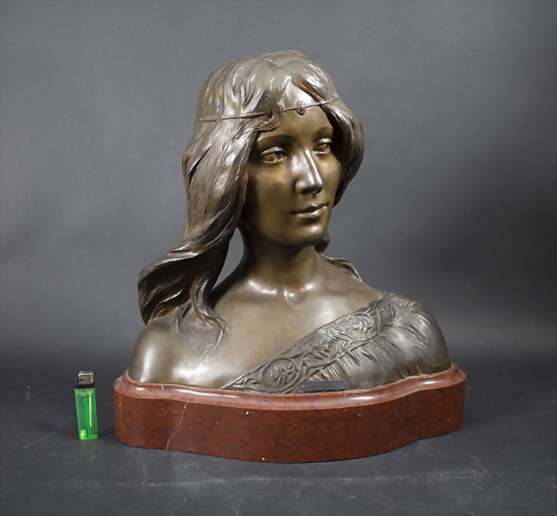 Léopold SAVINE (1861-1934), Jugendstil Büste / An Art Nouveau bronze bust of a young woman, ... - Image 2 of 10