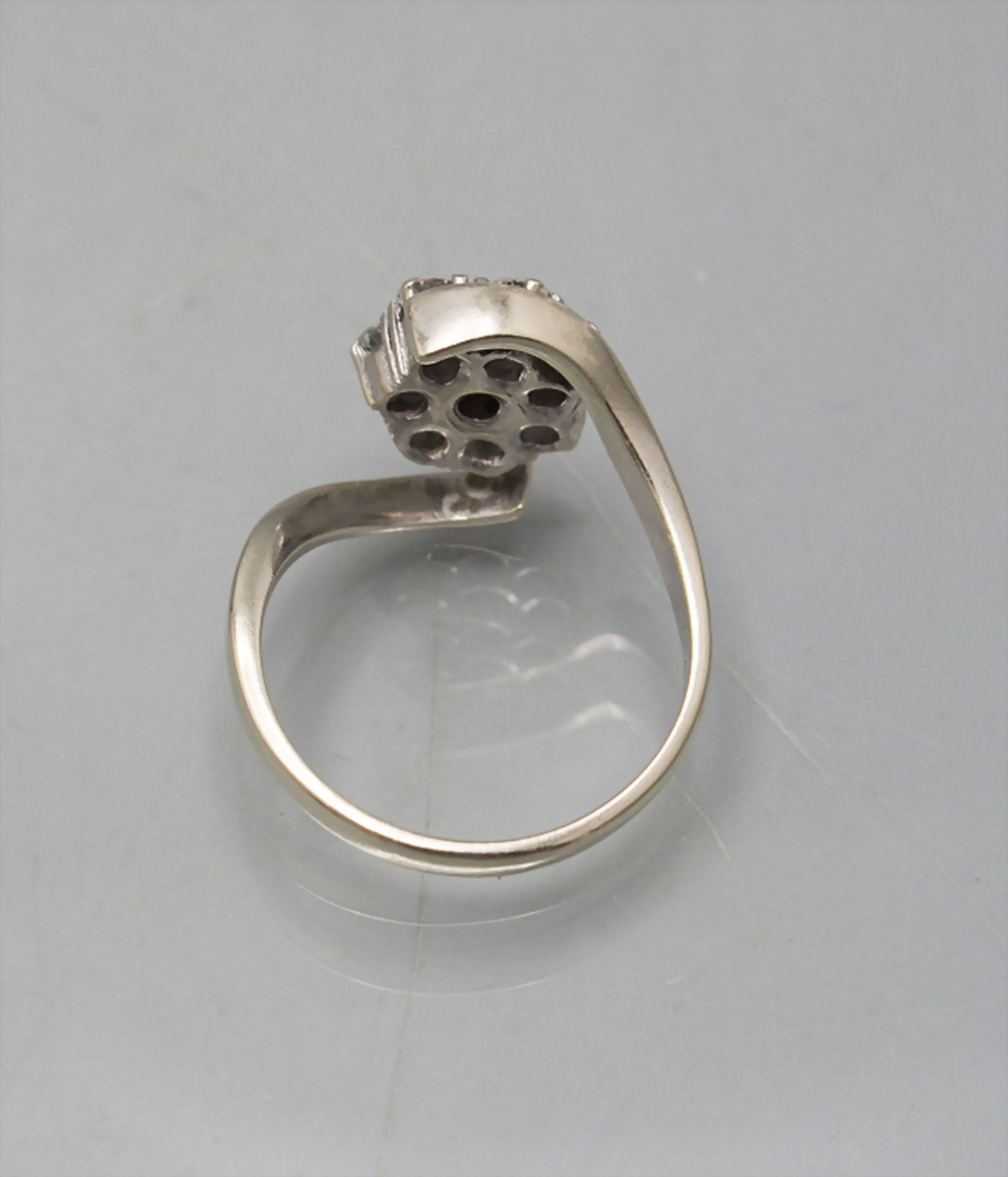 Damenring mit Diamanten / A ladies ring with diamonds, deutsch, 20. Jh. - Image 3 of 3