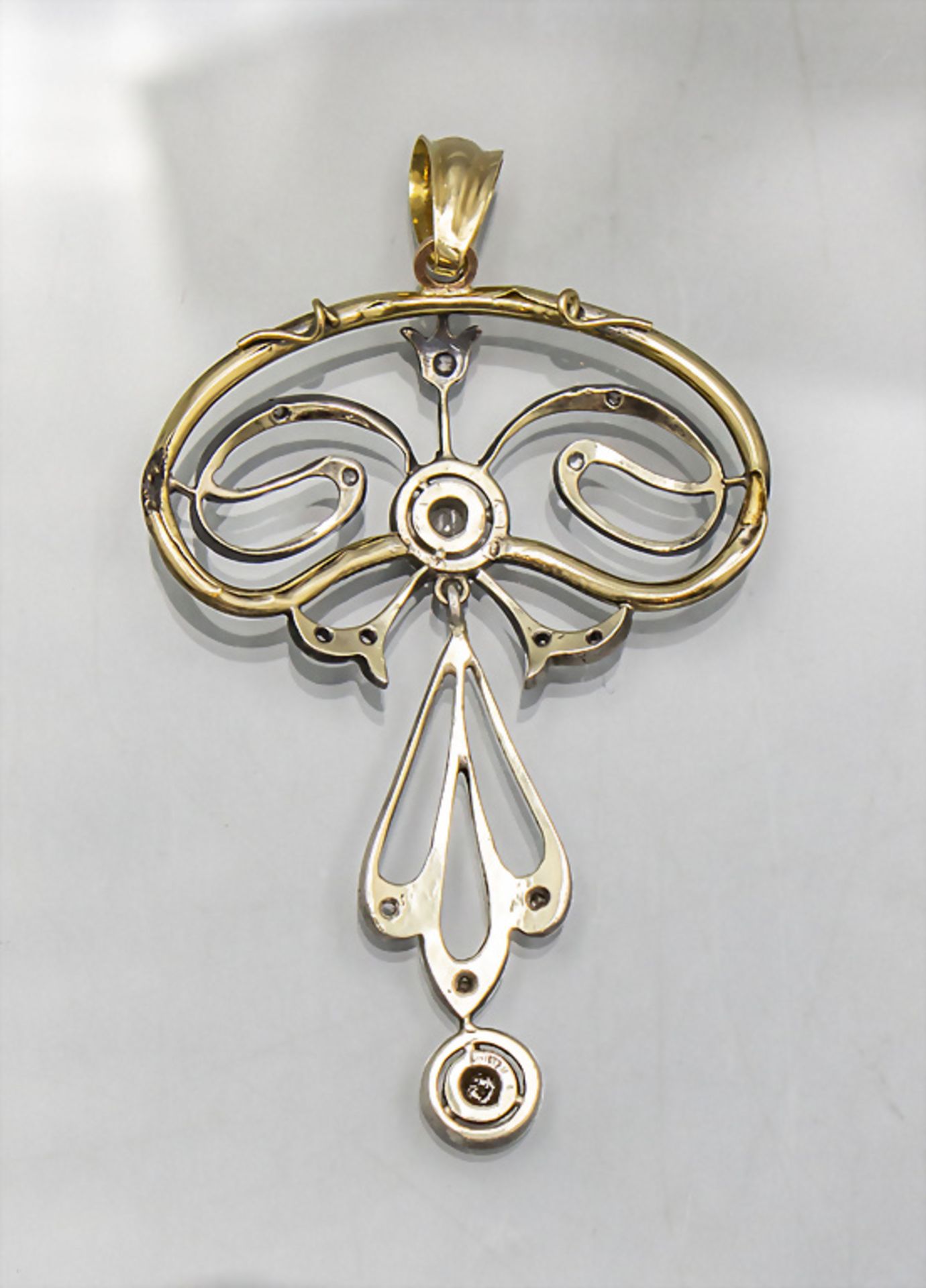 Jugendstil Gold und Silber Anhänger / An Art Nouveau gold and silver pendant, Frankreich, um 1910 - Image 4 of 4