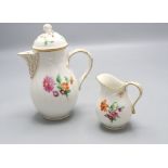 Kleine Kanne mit Milchkanne / A small pot with milk jug with flowers and butterflies, KPM ...