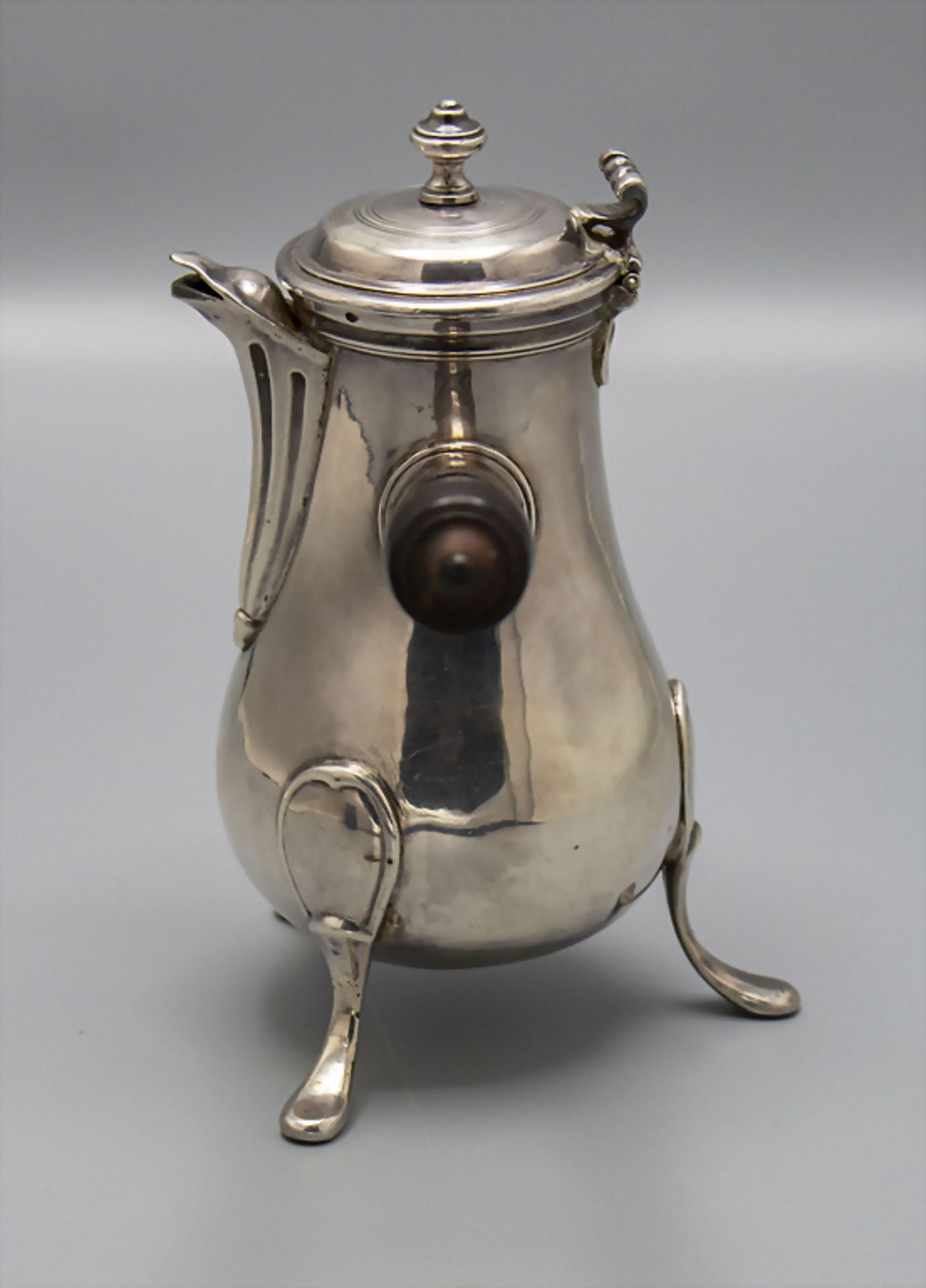 Schenkkrug / A silver jug, Chocolatiere, Nicolas Cauet, Paris, 1784 - Bild 2 aus 11