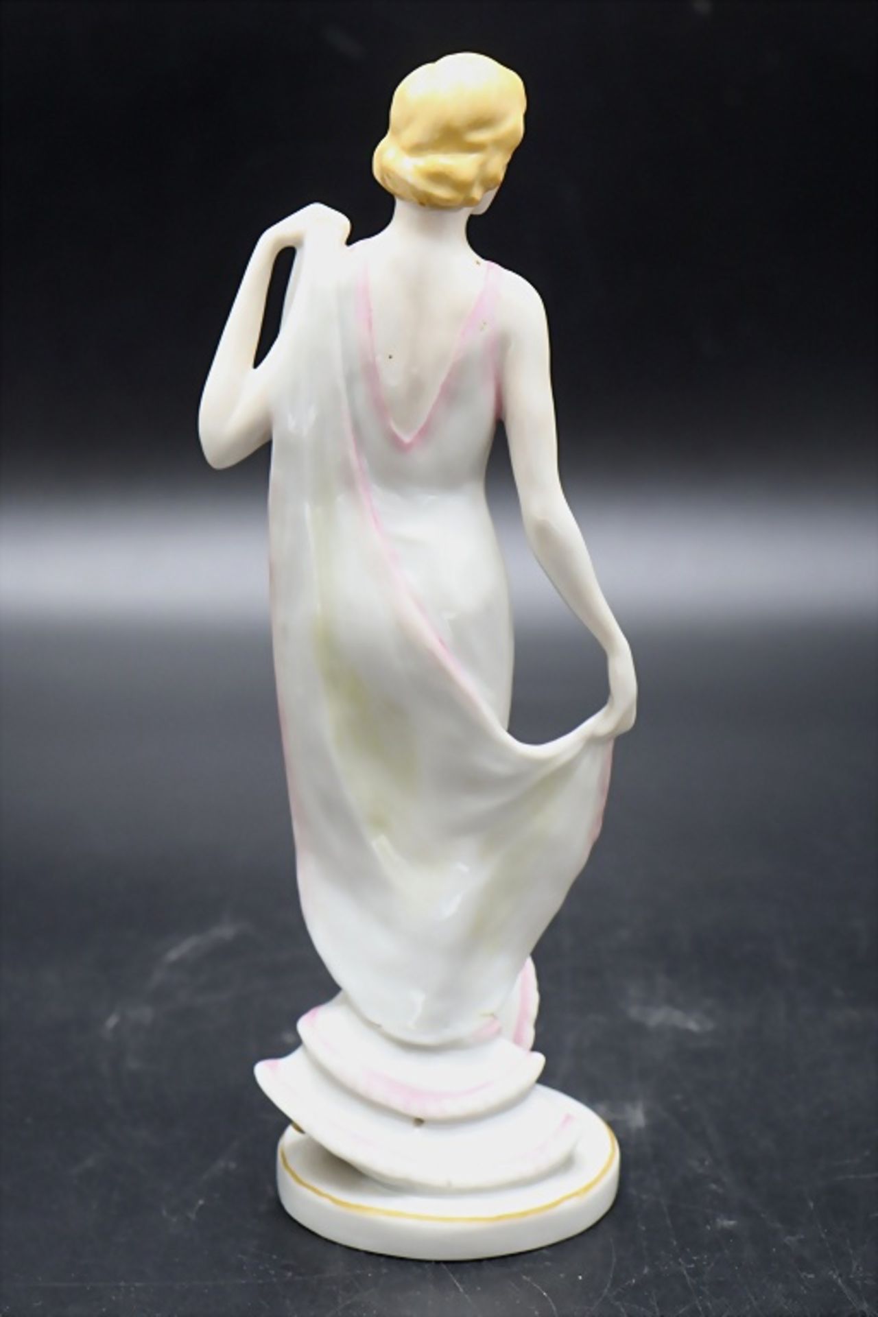 Art Déco Figur 'Elegante Tänzerin' / An Art Deco figurine of an elegant dancer, ... - Image 3 of 5