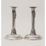 Paar Louis XVI Kerzenleuchter / A pair of Louis-seize silver candlesticks, Reus, Katalonien, ...