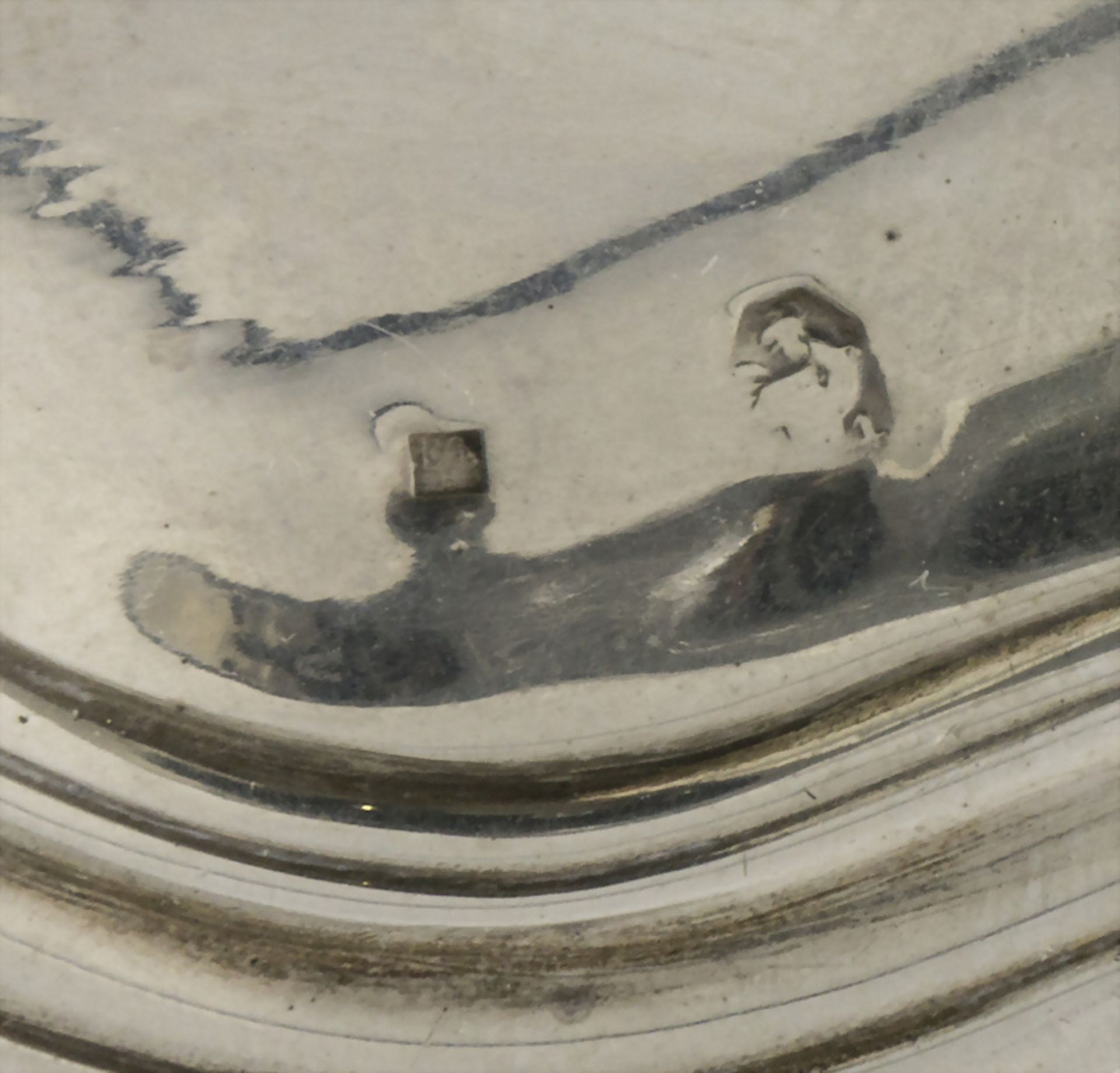 Allianzteller / A silver alliance plate, Claude Genu, Paris, 1744-1750 - Bild 7 aus 9