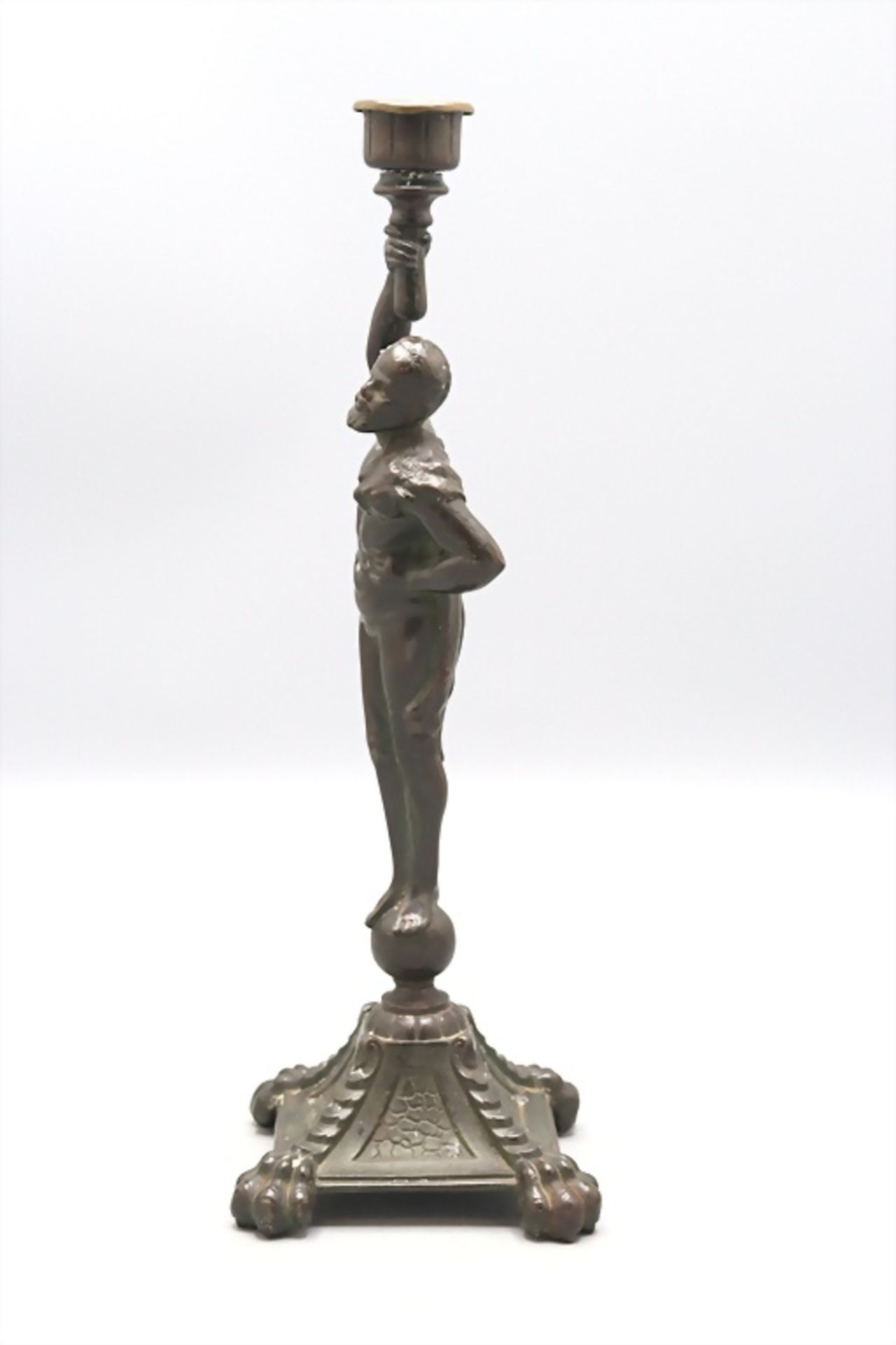 Bronze Figurenleuchter 'Herakles' / A bronze figural candle holder 'Heracles' - Bild 4 aus 8