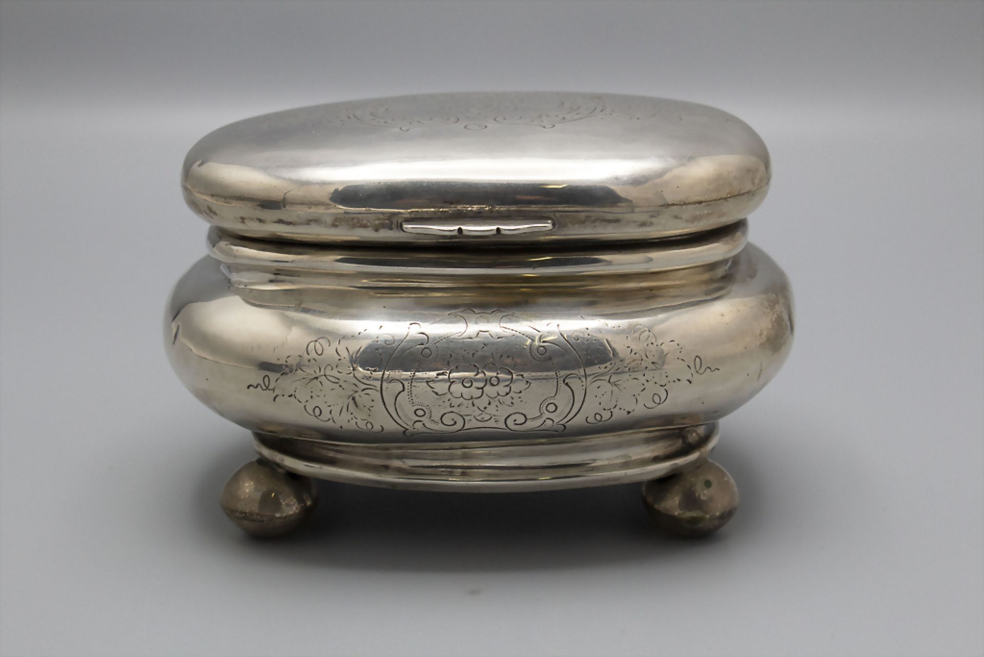 Barock Dose / A Baroque lidded silver box, Christoph Deimling, Karlsruhe, um 1850