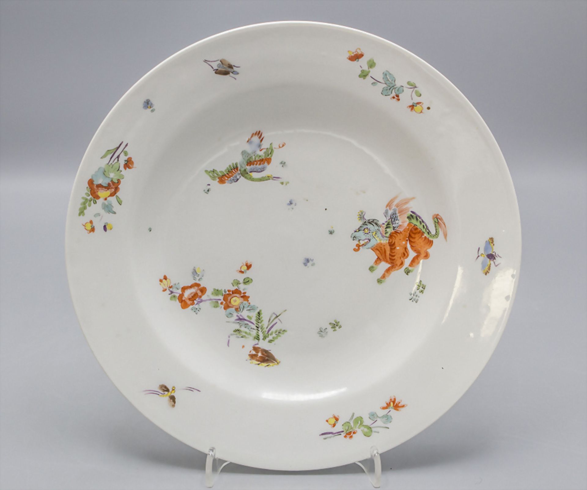 Teller mit Koreanischem Löwen / A plate with 'Corean Lion', Meissen, wohl 18. Jh.