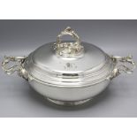 Legumier / Wöchnerinnenschüssel / A silver vegetable tureen cover, Alphonse DEBAIN, Paris, um 1890