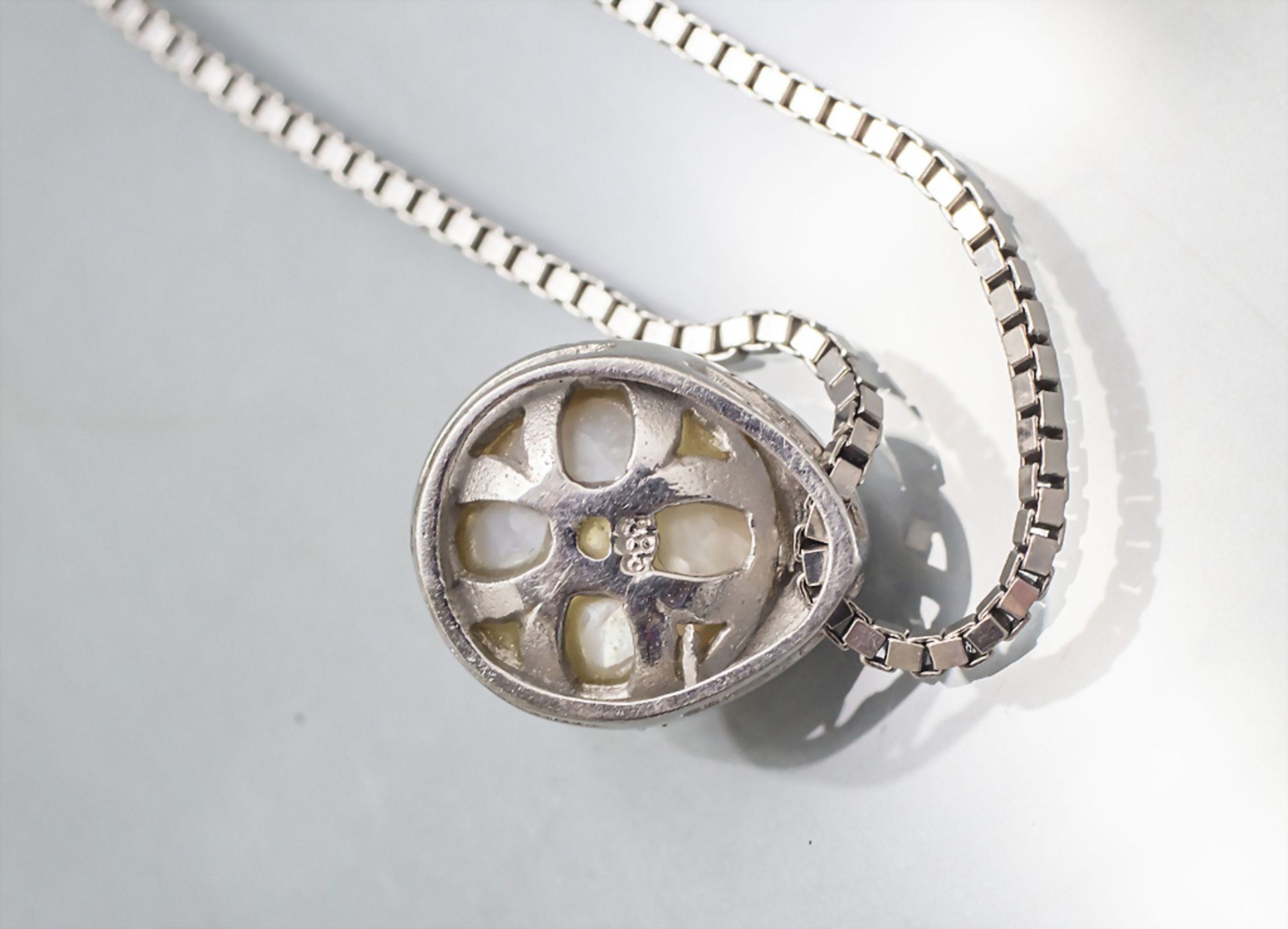 Weißgoldkette mit Perlenanhänger / A 14 ct white gold necklace with pearl pendant - Bild 3 aus 4